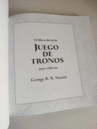 El libro oficial de Juego de Tronos para colorear