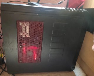 Ordenador completo con pantalla teclado y raton