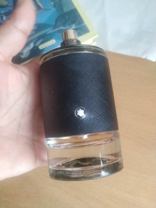 Perfume Montblanc Negro y Plateado