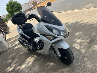 Daelim S3 125 Maxi Scooter Automática