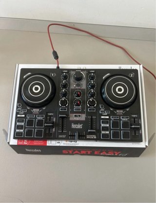 Hercules DJControl Impulse 200 DJ Controller
