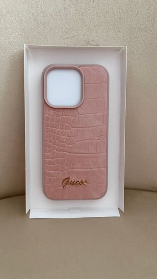 Funda Guess iPhone 16 Pro Rosa Cocodrilo