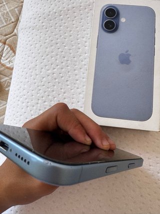 iPhone 17 Azul