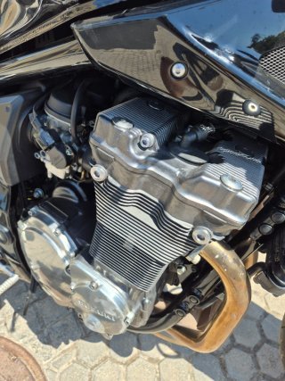 Suzuki Bandit 1200 Naked Negra