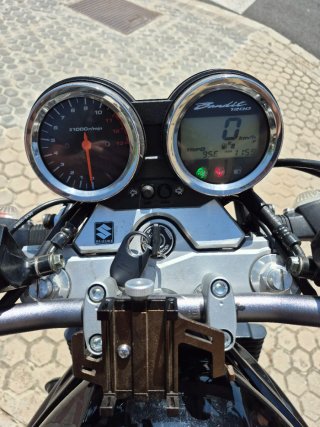 Suzuki Bandit 1200 Naked Negra