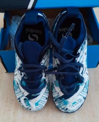 Zapatillas Fútbol Sondico Niño Talla 26