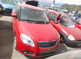 Faro antiniebla derecho skoda fabia i 1.4 1571096