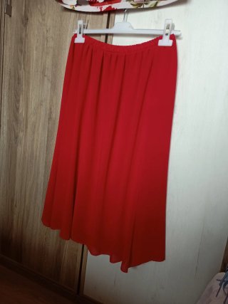 Camiseta volantes y flores+Falda Roja Made inSpain