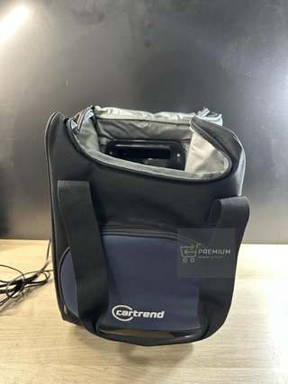 cartrend Bolsa térmica con Cable de conexión coche