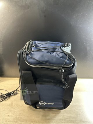 cartrend Bolsa térmica con Cable de conexión coche