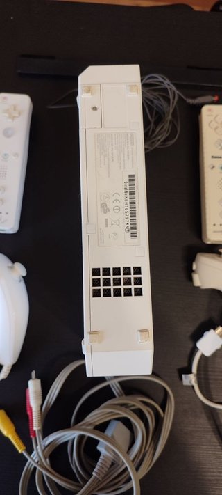 Nintendo Wii Console Completa con 2 Controller