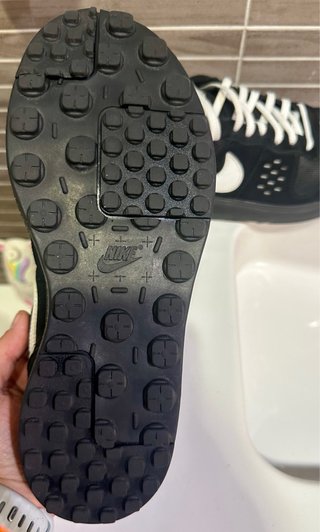 Nike City Negro/Blanco