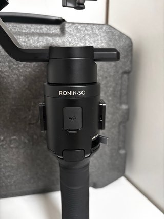 Estabilizador Gimbal DJI SC 2
