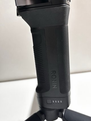Estabilizador Gimbal DJI SC 2