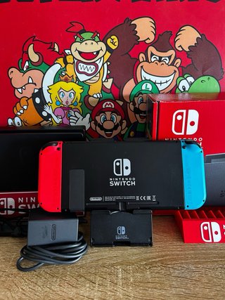 Nintendo Switch Consola + Accesorios COMO NUEVA