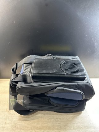 cartrend Bolsa térmica con Cable de conexión coche
