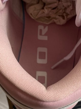 Zapatillas Jordan Blancas y Rosas