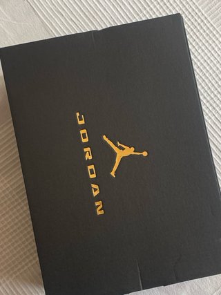 Zapatillas Jordan Blancas y Rosas