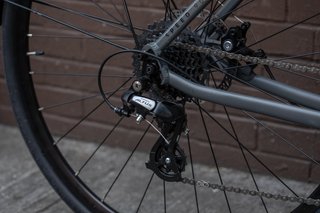 Bicicleta ciudad Elops Speed 900 gris