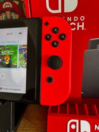 Nintendo Switch Azul y Rojo COMO NUEVA + accesorio