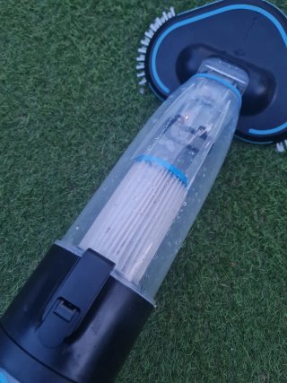 Limpiafondos piscina TILLVEX a batería