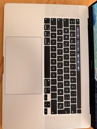MacBook Pro 16 i9 16GB 1TB Plata