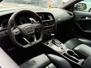 Audi RS5 2010