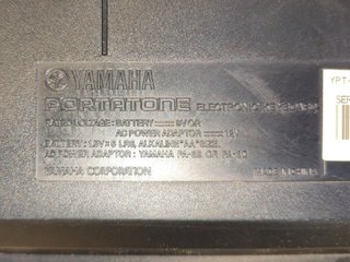 Teclado Yamaha YPT-200