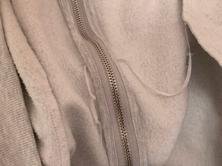 Sudadera Bershka gris capucha cremallera