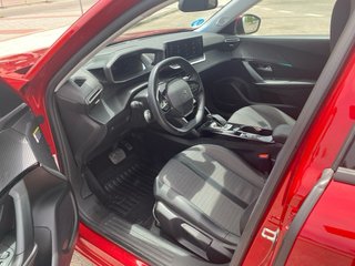 Peugeot e-2008 2021