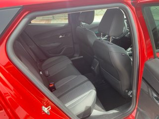 Peugeot e-2008 2021
