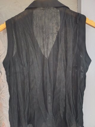 Camiseta sin mangas negra