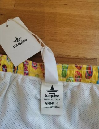 Completo mare bambino: maglietta e pantaloncini