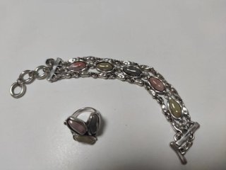 Conjunto Joyas: Colgante, Anillo y Pulsera