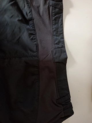 Pantalón senderismo Quechua T.40 Gris