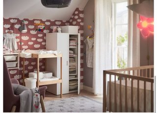 Cambiador SNIGLAR IKEA madera