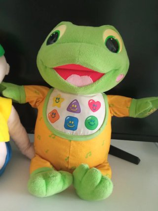 Lote Peluches Caillou, LeapFrog y Yoda