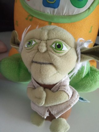 Lote Peluches Caillou, LeapFrog y Yoda
