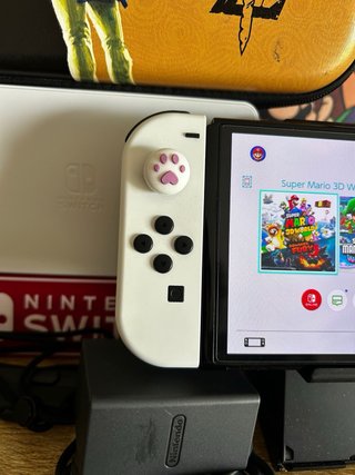 Nintendo Switch Oled + accesorios originales