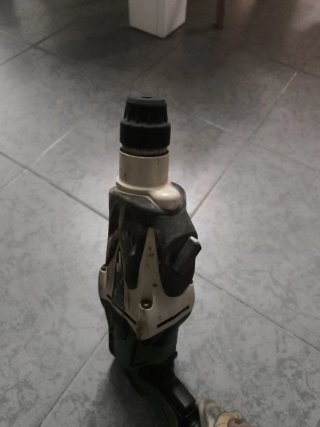 Martillo Percutor Hitachi DH24PB3