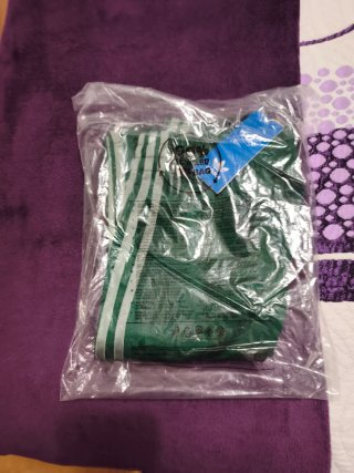Pantalón chándal Adidas verde