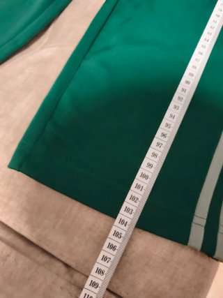Pantalón chándal Adidas verde