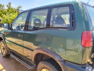 Nissan Terrano II 1998