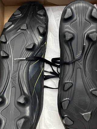 Botas de fútbol ADIDAS Predator Talla 41 1/3