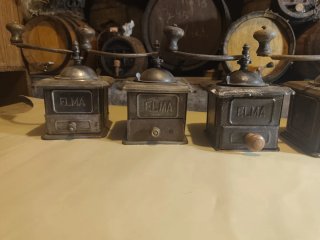 6 Molinillos de Café Antiguos ELMA