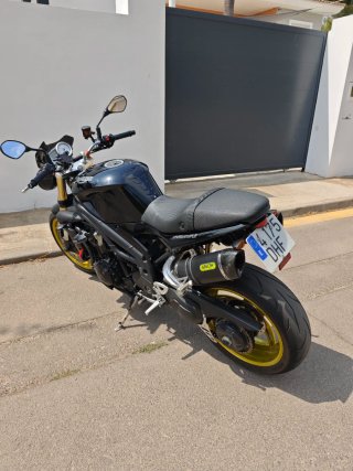 Triumph Speed Triple 2005