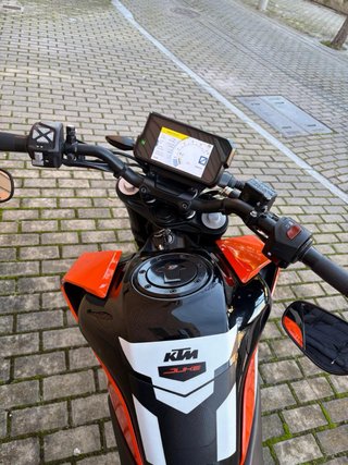 KTM Duke 125 2018 Naranja/Blanca