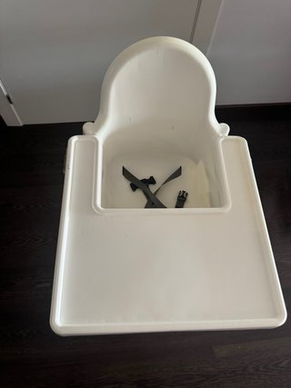 Trona IKEA blanca