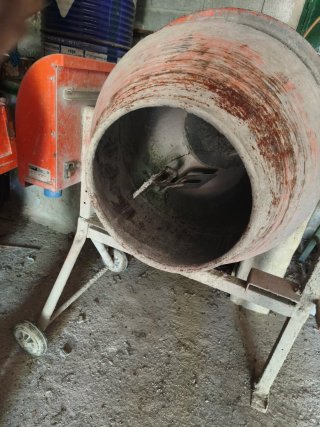 Hormigonera Naranja Venta en Huétor tajar