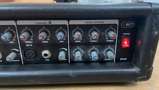 2 x BCT EV01 Mesa Amplificada 4 Canales